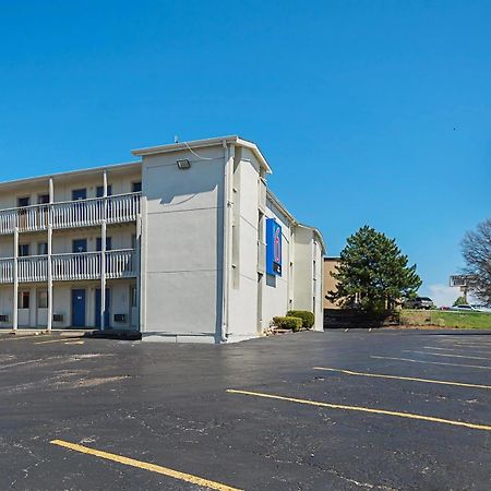 Motel 6-Blue Springs, Mo Kültér fotó