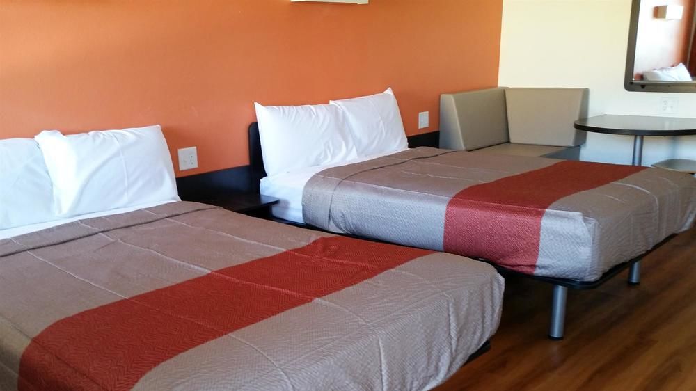 Motel 6-Blue Springs, Mo Kültér fotó